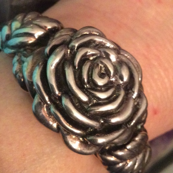Big Vintage Sterling Silver Rose Bracelet - Picture 7 of 11